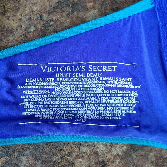 Victoria's Secret Uplift Semi/Demi 34D - Picture 3 of 3